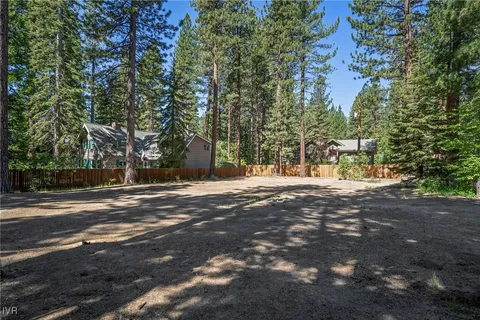 $8,900,000 | 1585 Pine Cone Circle, Incline Village, NV 89451