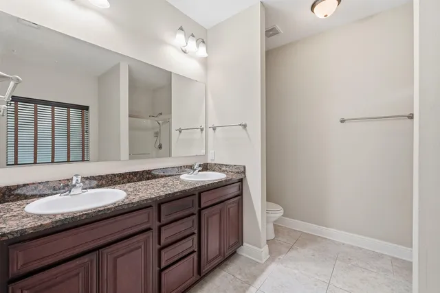 front view of house with a yard