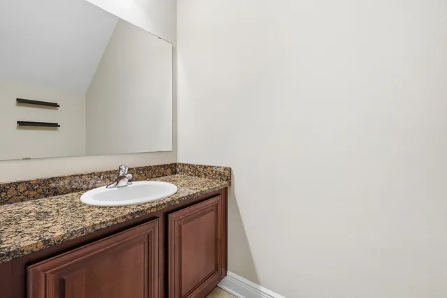 $2,250 | 1949 Mooring Drive, Navarre, FL 32566