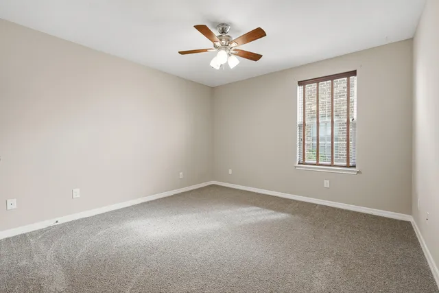 $2,250 | 1949 Mooring Drive, Navarre, FL 32566