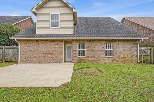 $2,250 | 1949 Mooring Drive, Navarre, FL 32566