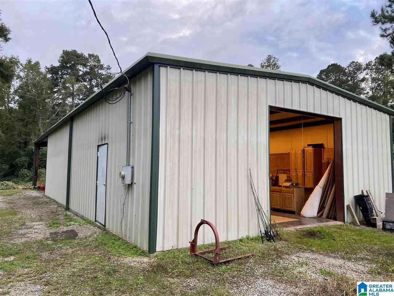 4067 Coggins Street Heflin, AL 36264 - Photo 3 of 35