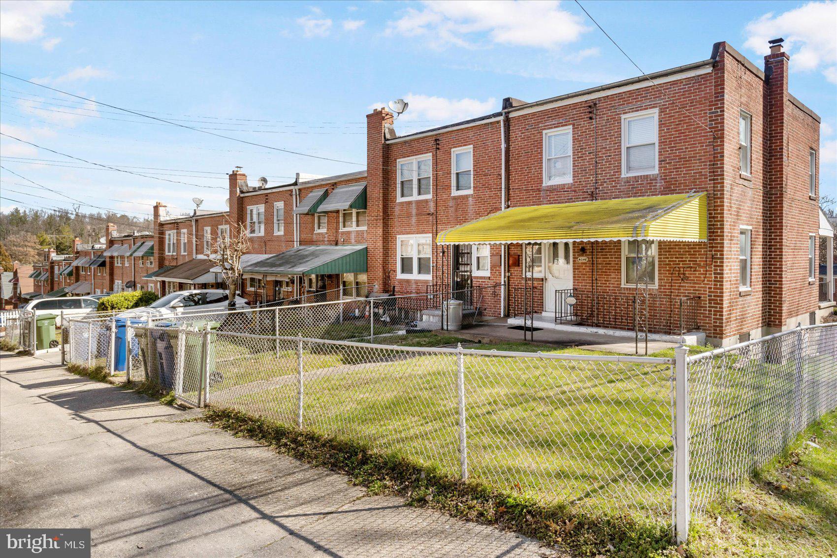 4548 Derby Manor Drive Baltimore, MD 21215 - Photo 3 of 30