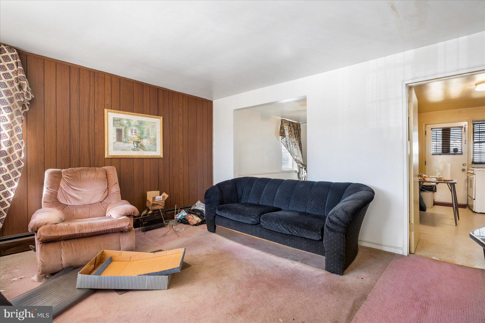 4548 Derby Manor Drive Baltimore, MD 21215 - Photo 5 of 30