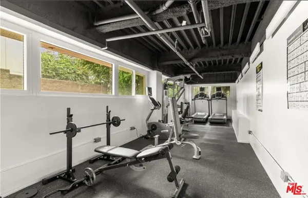 $4,499 | 321 North Oakhurst Drive, Unit 306, Beverly Hills, CA 90210