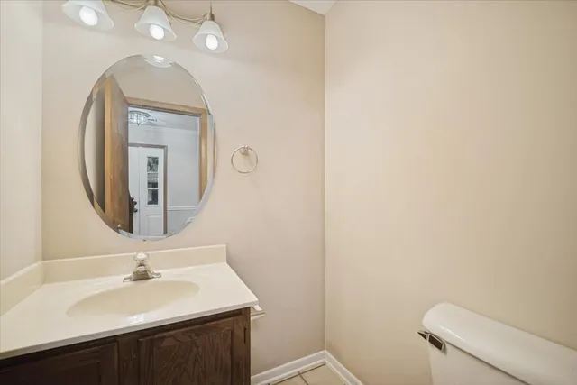 $234,900 | 2141 Colorado Avenue, Elgin, IL 60123