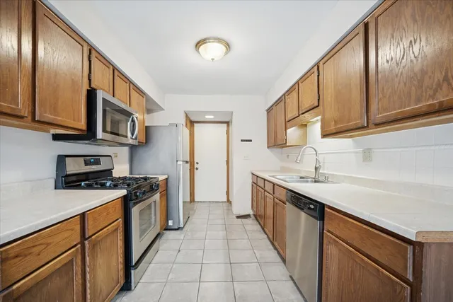 $234,900 | 2141 Colorado Avenue, Elgin, IL 60123