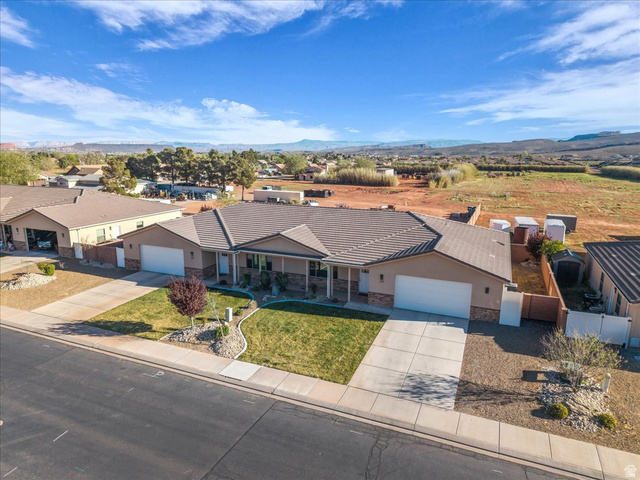 157 West 200 South Ivins, UT 84738 - Photo 7 of 28