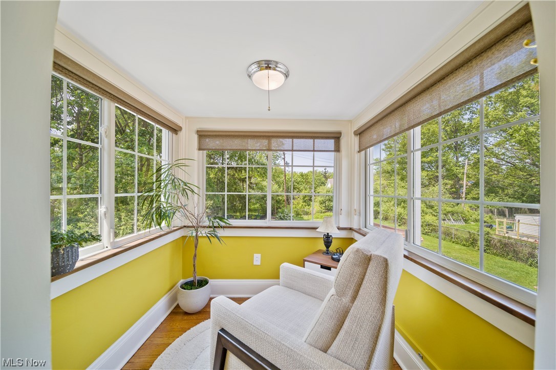 2498 Princeton Road Cleveland, OH 44118 - Photo 12 of 34 Gallery Image 12