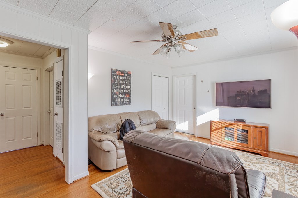 611 Beaverdale Road Northeast Dalton, GA 30721 - Photo 15 of 33 Gallery Image 15