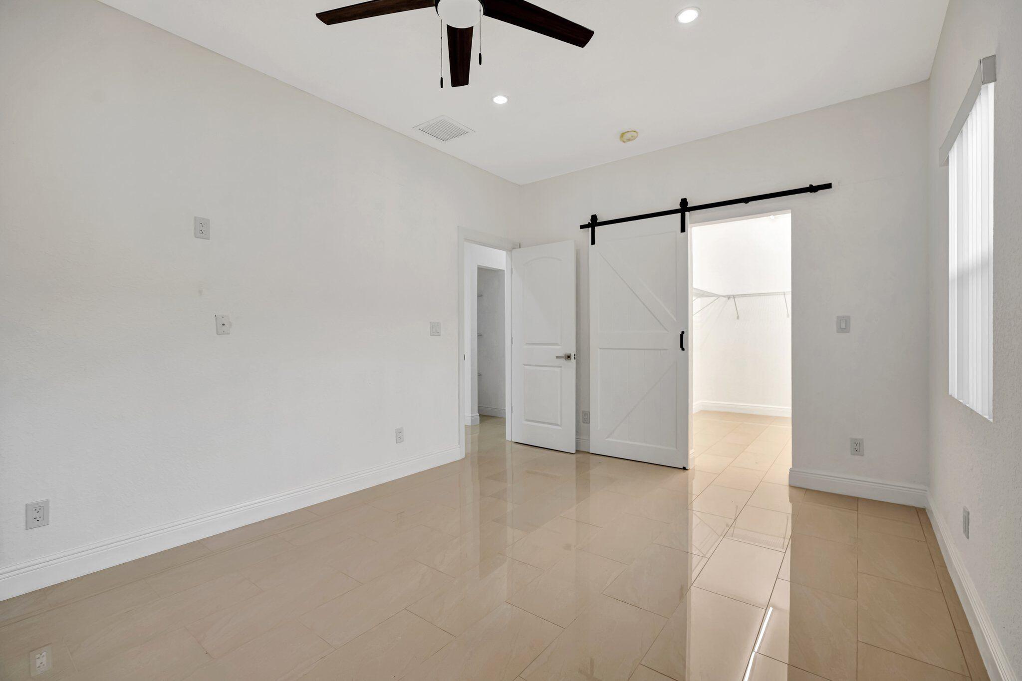 3516 S Avenue Riviera Beach, FL 33404 - Photo 17 of 45 39-web-or-mls-39-web-or-mls-_MLP0577