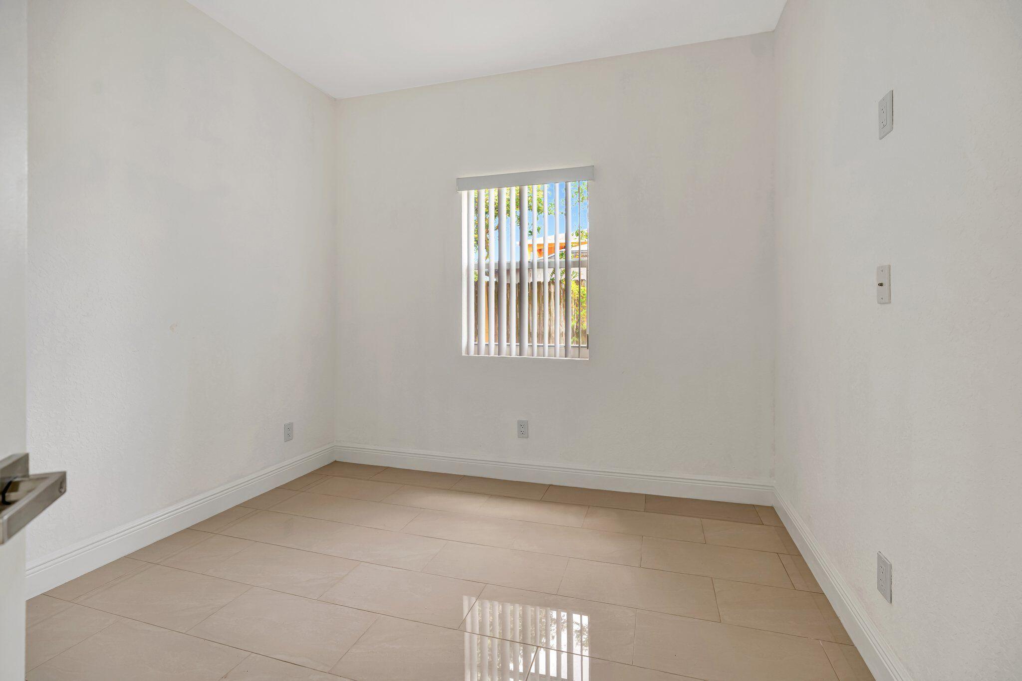 3516 S Avenue Riviera Beach, FL 33404 - Photo 30 of 45 20-web-or-mls-20-web-or-mls-_MLP0482