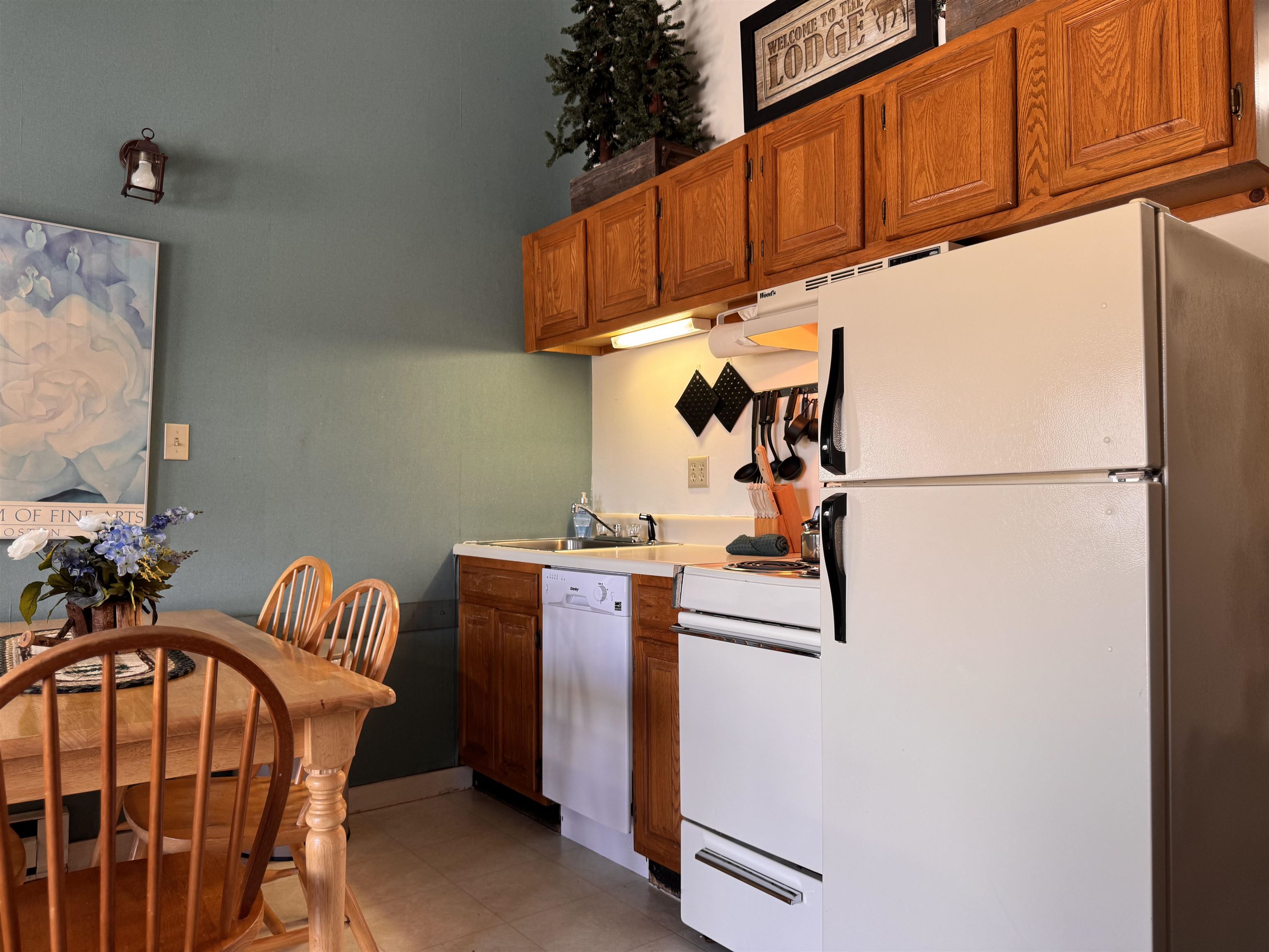 36 Lodge Road, Unit B313 Lincoln, NH 03251 - Photo 10 of 34