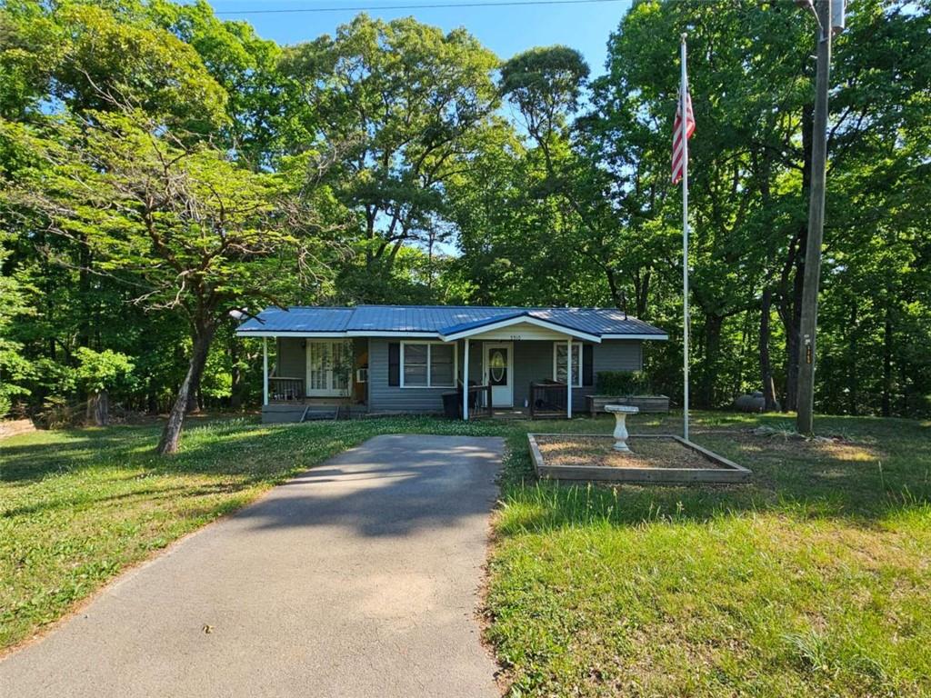 5510 Whitehall Road Lula, GA 30554 - Photo 2 of 7