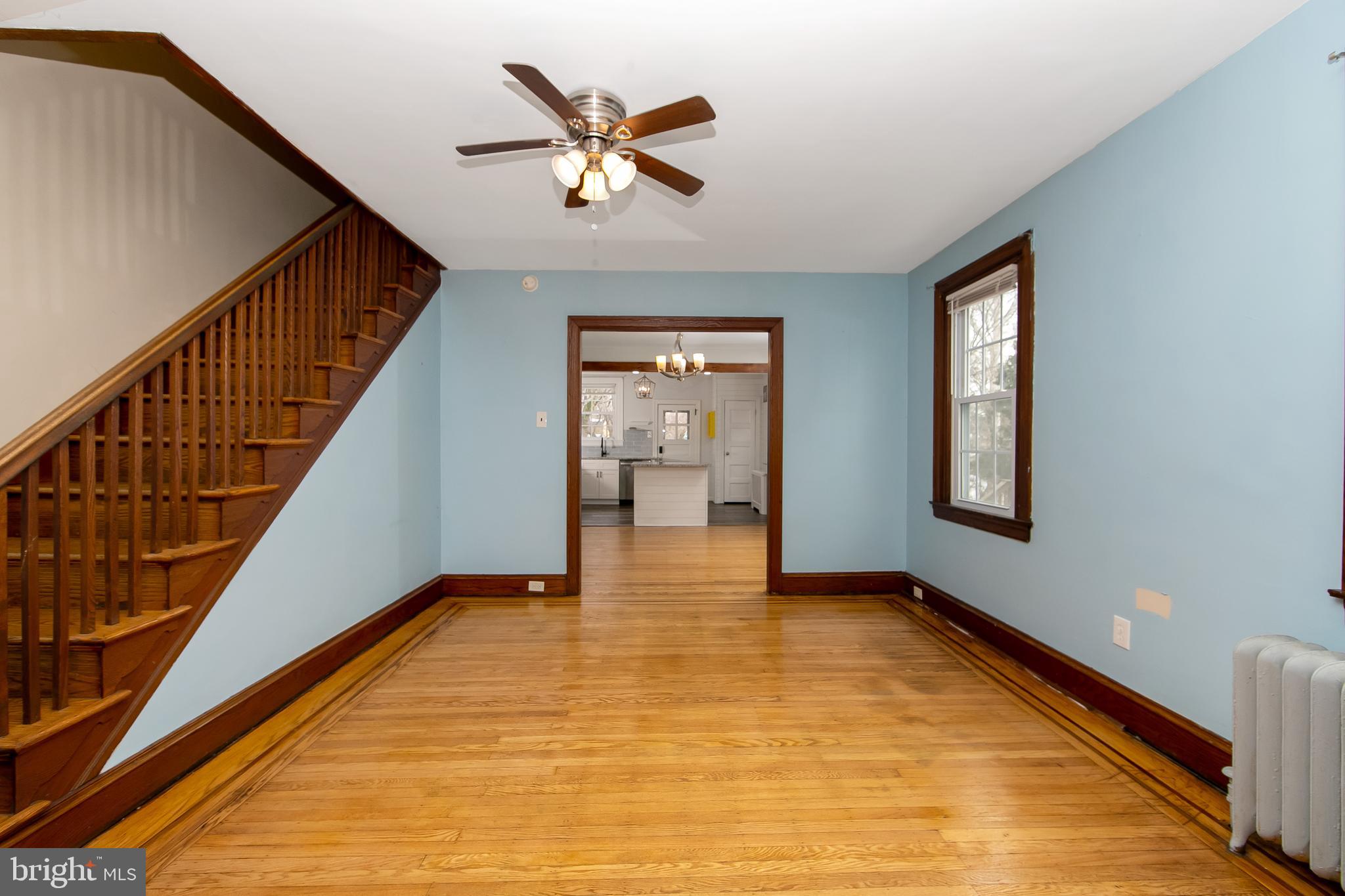 515 Ryers Avenue Cheltenham, PA 19012 - Photo 7 of 33 a view of an entryway