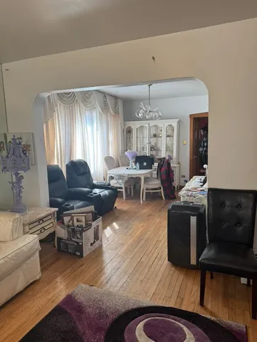 $165,000 | 6942 South Bell Avenue, Chicago, IL 60636