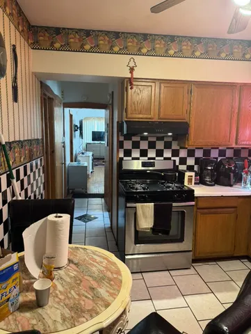 $165,000 | 6942 South Bell Avenue, Chicago, IL 60636