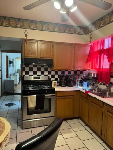 $165,000 | 6942 South Bell Avenue, Chicago, IL 60636