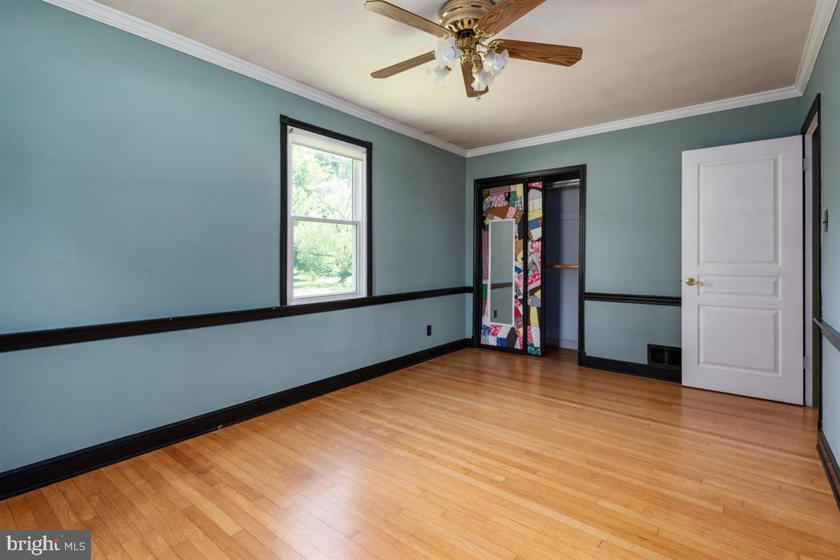 15929 Attleboro Road Silver Spring, MD 20905 - Photo 27 of 46 Main bedroom