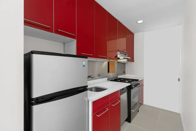 $2,950 | 107 Manhattan Avenue, Unit 1 | Upper West Side