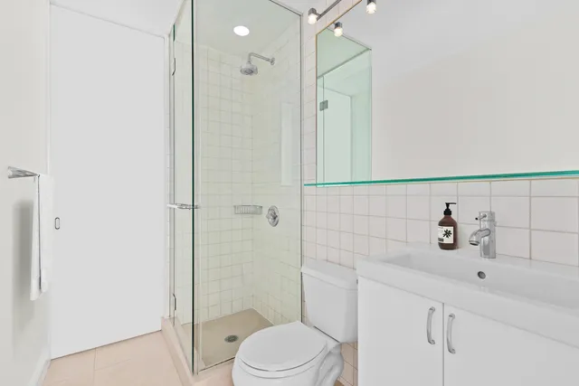 $2,950 | 107 Manhattan Avenue, Unit 1 | Upper West Side