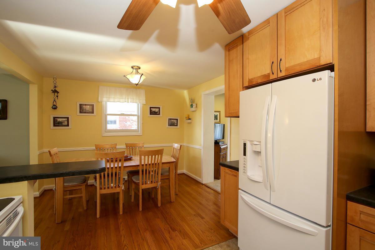 4703 Topping Road Rockville, MD 20852 - Photo 11 of 30 Kitchen