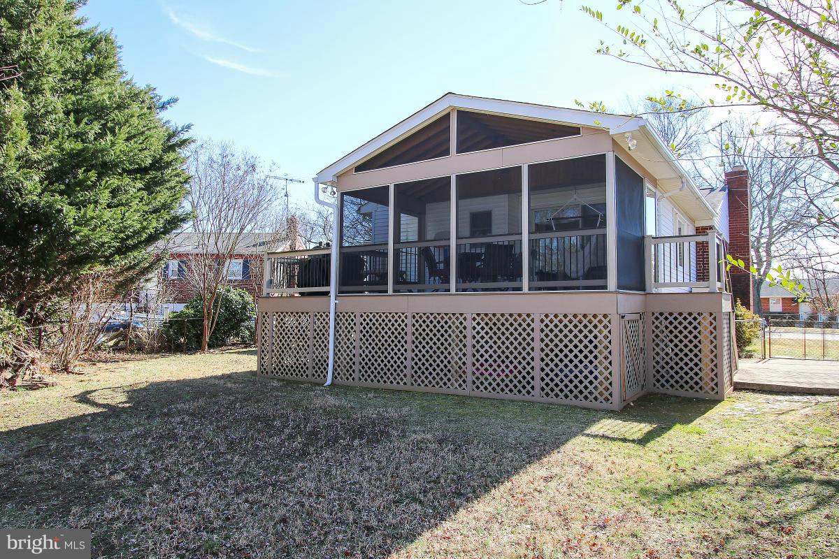 4703 Topping Road Rockville, MD 20852 - Photo 30 of 30 Exterior (Rear)