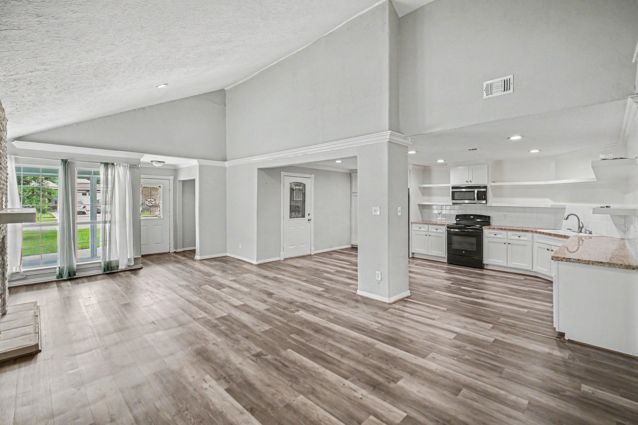 23610 Pebworth Place Spring, TX 77373 - Photo 4 of 24