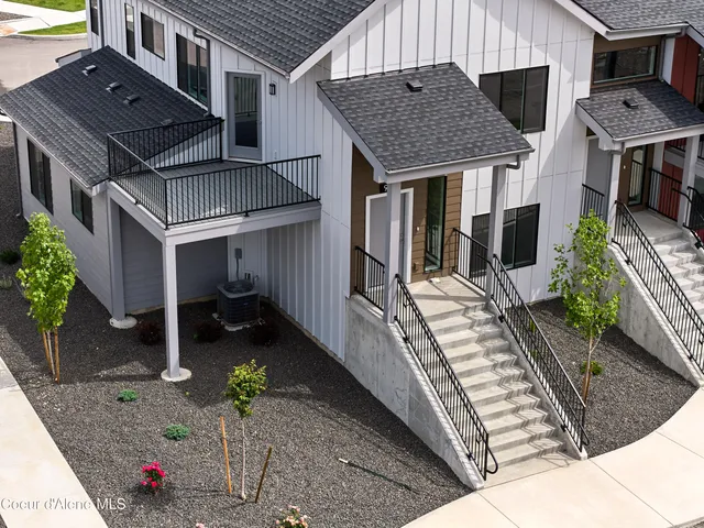 $520,000 | 928 East RR Avenue, Post Falls, ID 83854