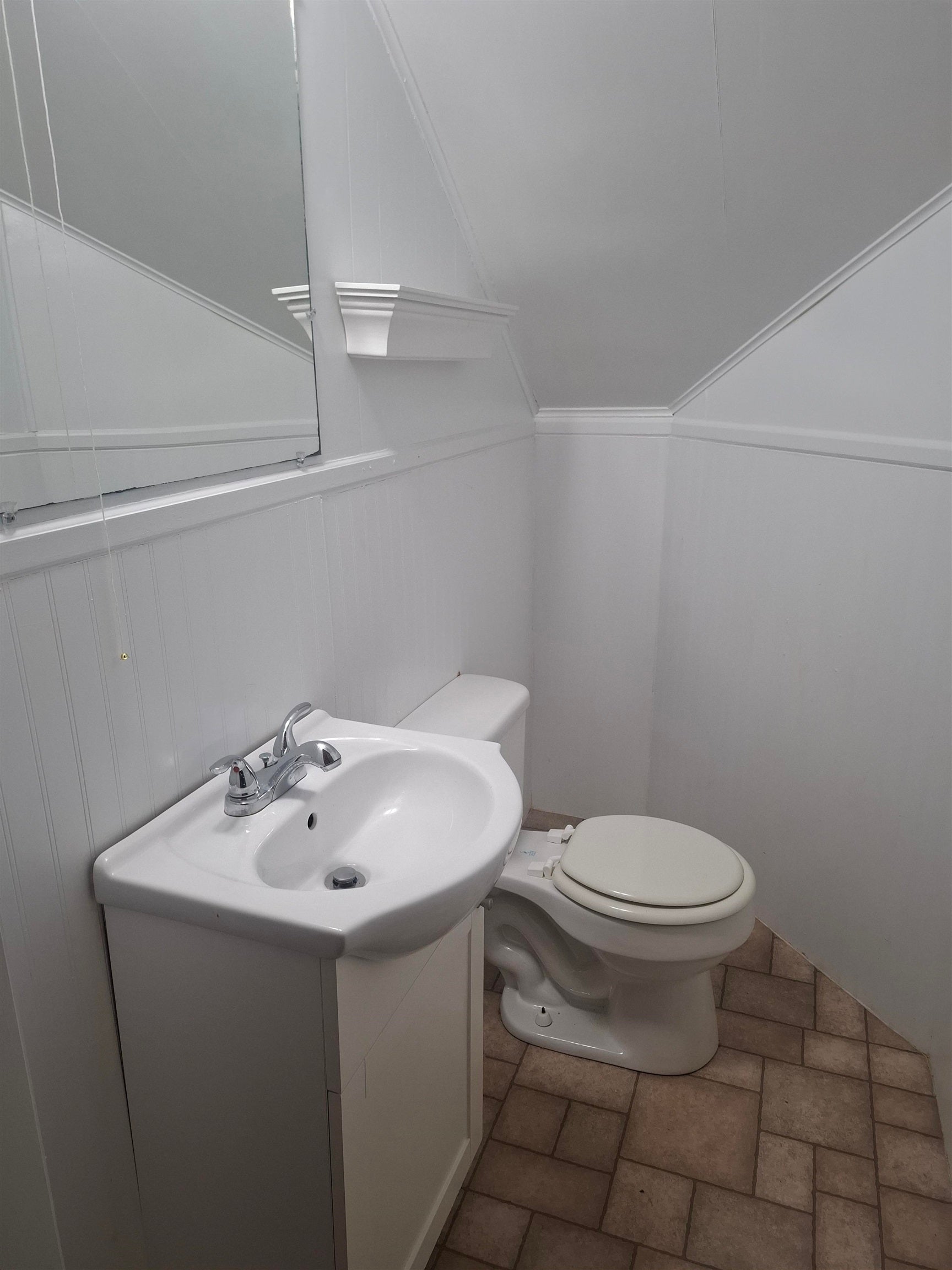 503 Green Valley Road Huntington, WV 25701 - Photo 11 of 15 Gallery Image 11