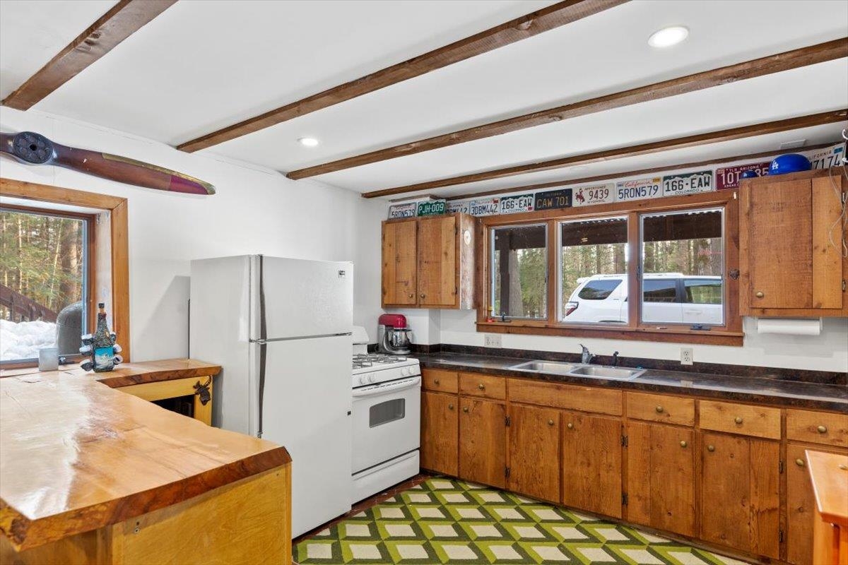 33 Strattonwald Road Winhall, VT 05340 - Photo 32 of 36