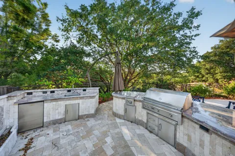 $9,500,000 | 15301 Robin Anne Lane, Monte Sereno, CA 95030