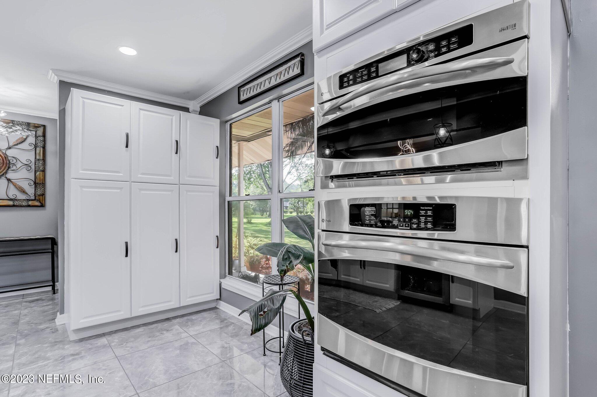 10851 Old Plank Road Jacksonville, FL 32220 - Photo 14 of 58 Kitchen