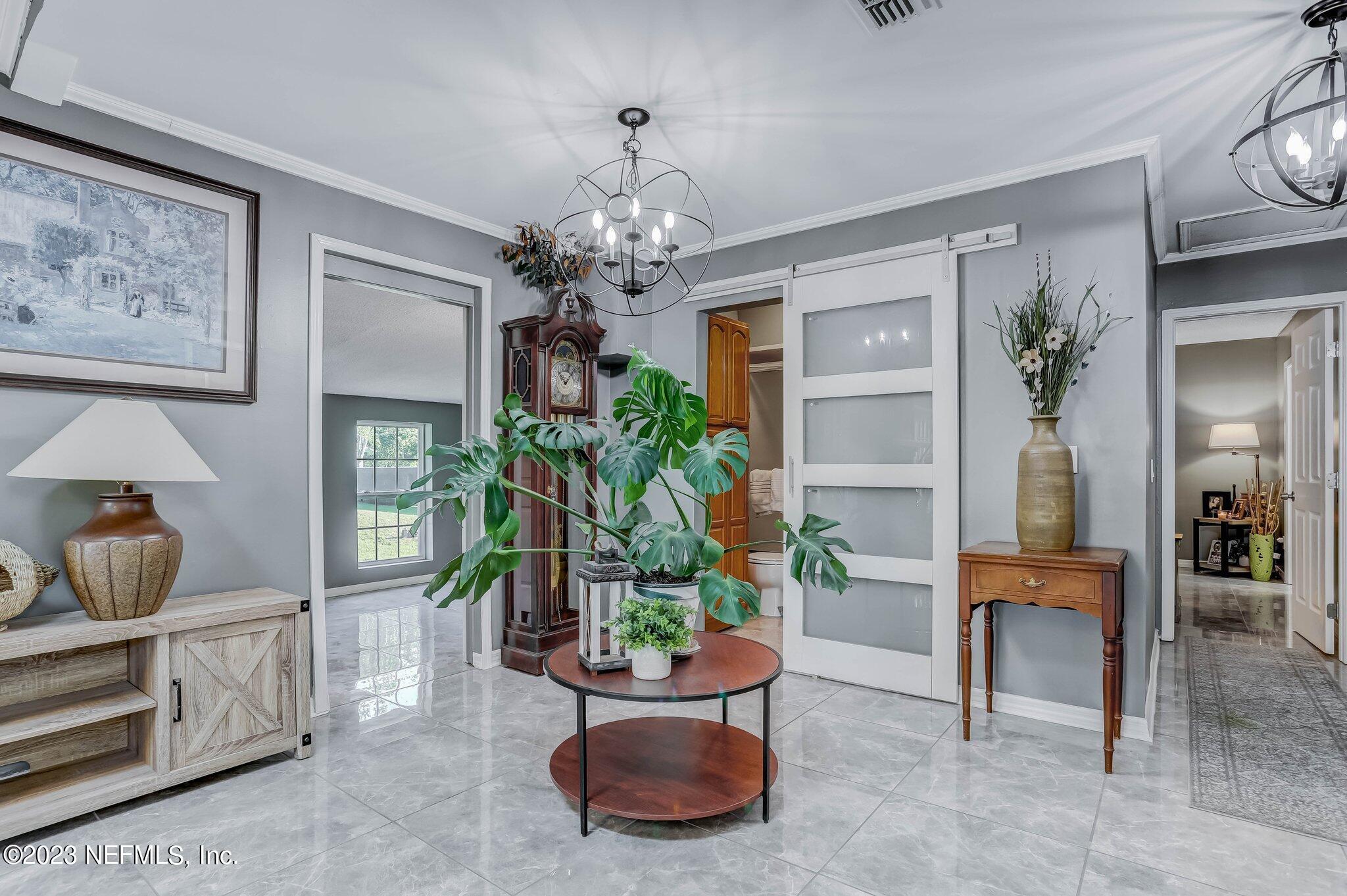 10851 Old Plank Road Jacksonville, FL 32220 - Photo 24 of 58 Living Room