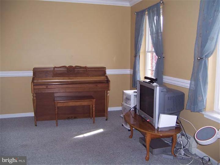 39 Schultz Road East Greenville, PA 18041 - Photo 5 of 24 Gallery Image 5