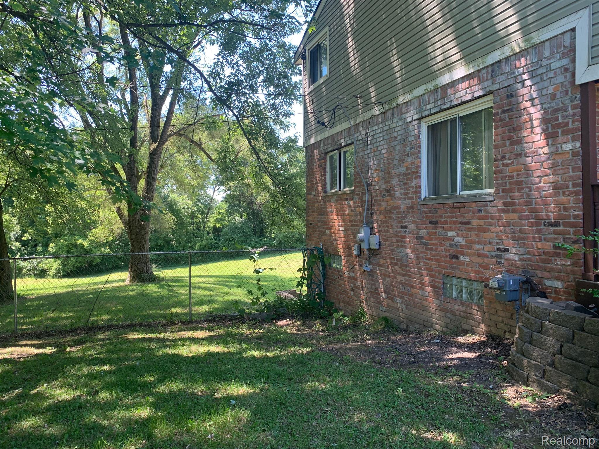 301 North Baldwin Road Oxford, MI 48371 - Photo 7 of 33