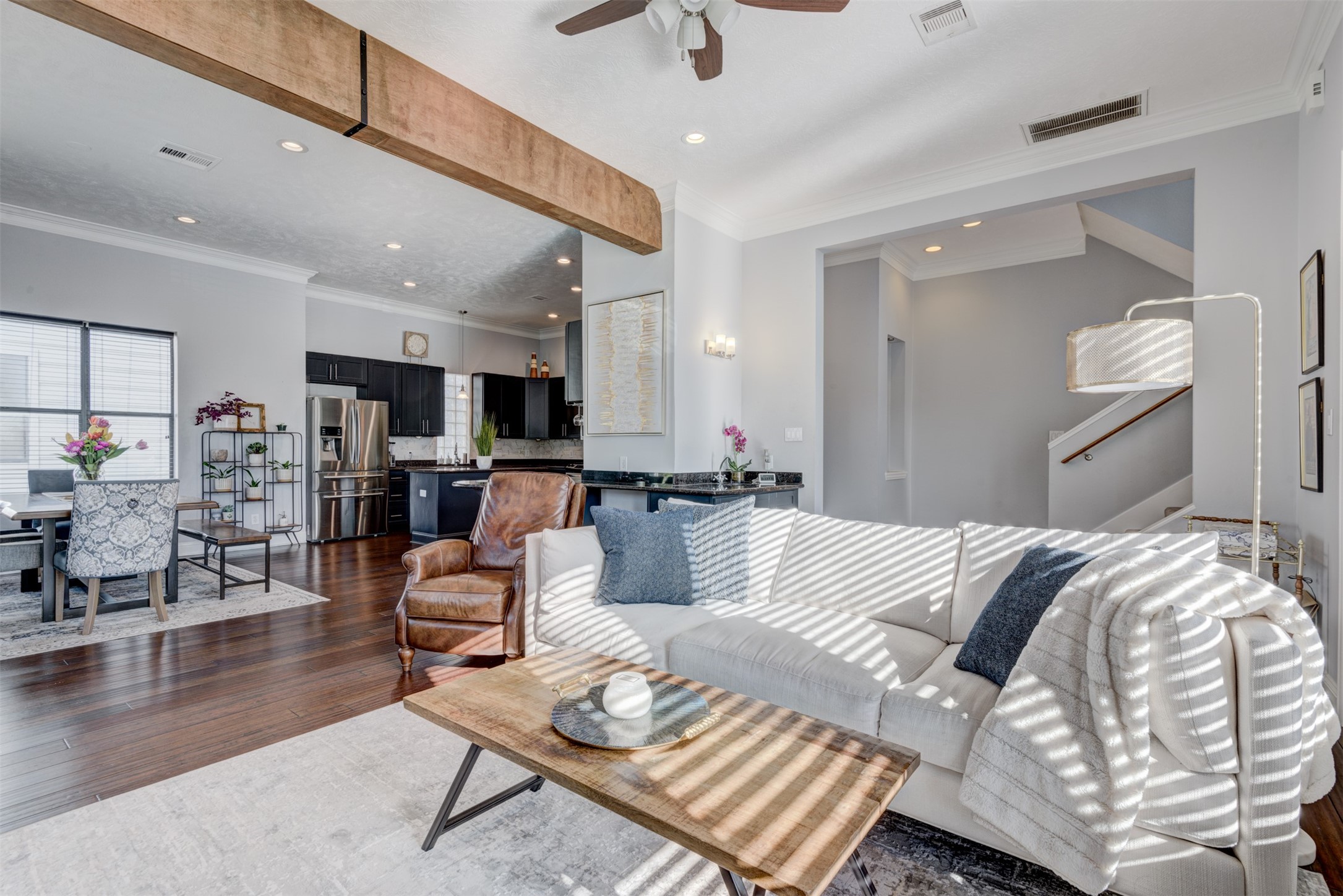 1124 West Dallas Street Houston, TX 77019 - Photo 5 of 28 a living room with furniture and view of kitchen
