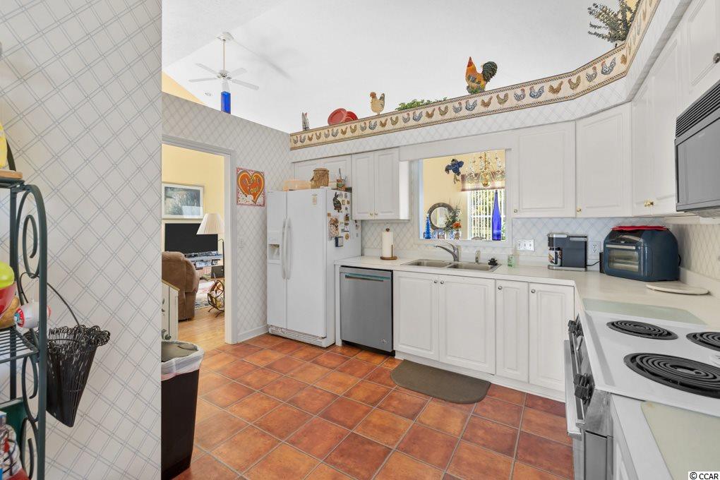 9434 Pinckney Lane Murrells Inlet, SC 29576 - Photo 19 of 35 Gallery Image 19