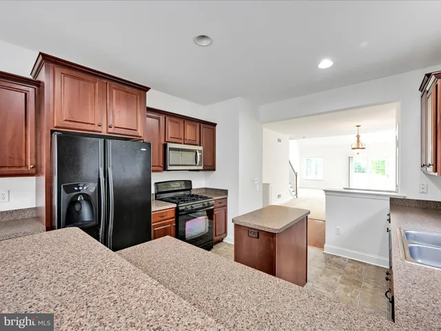 $475,000 | 660 Woodfield Drive, Lititz, PA 17543