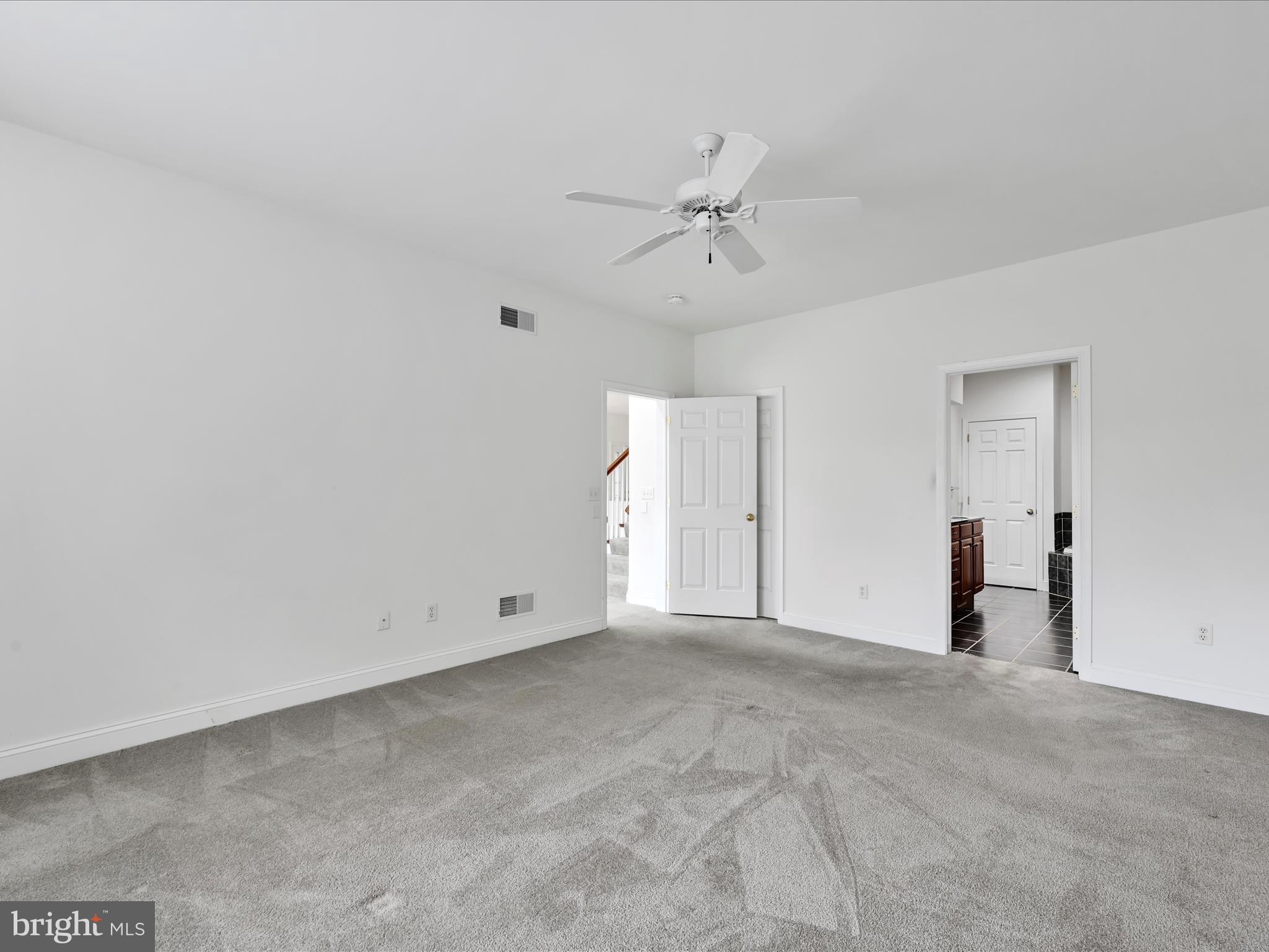 660 Woodfield Drive Lititz, PA 17543 - Photo 17 of 43 a view of empty room