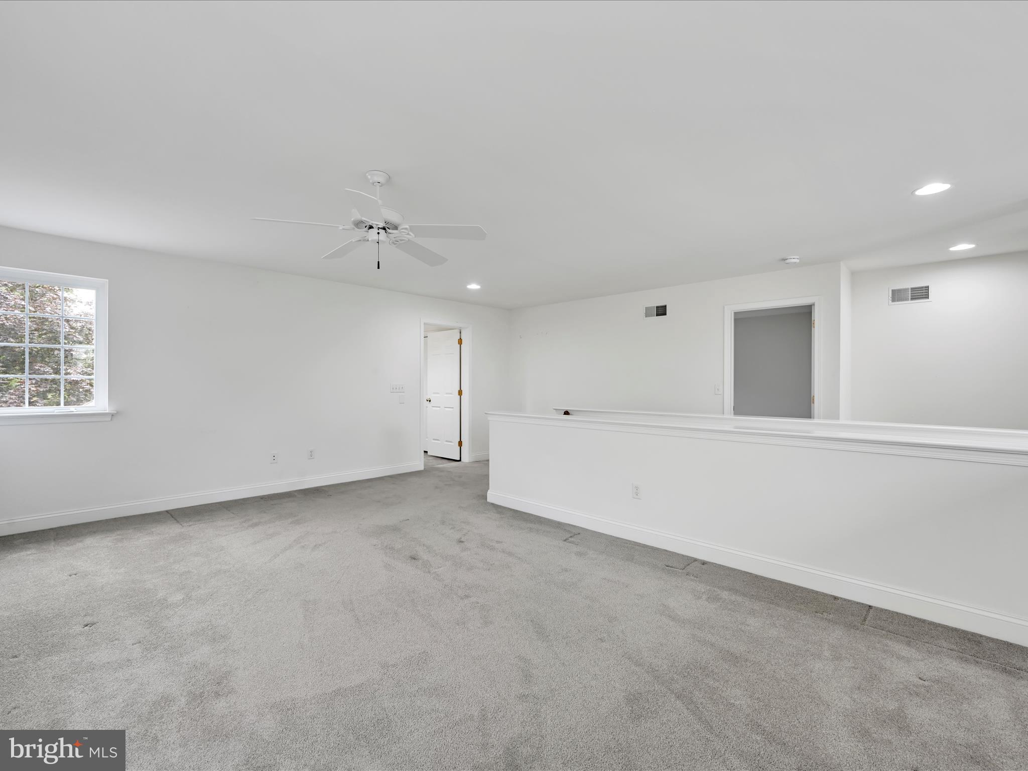 660 Woodfield Drive Lititz, PA 17543 - Photo 20 of 43 a view of an empty room