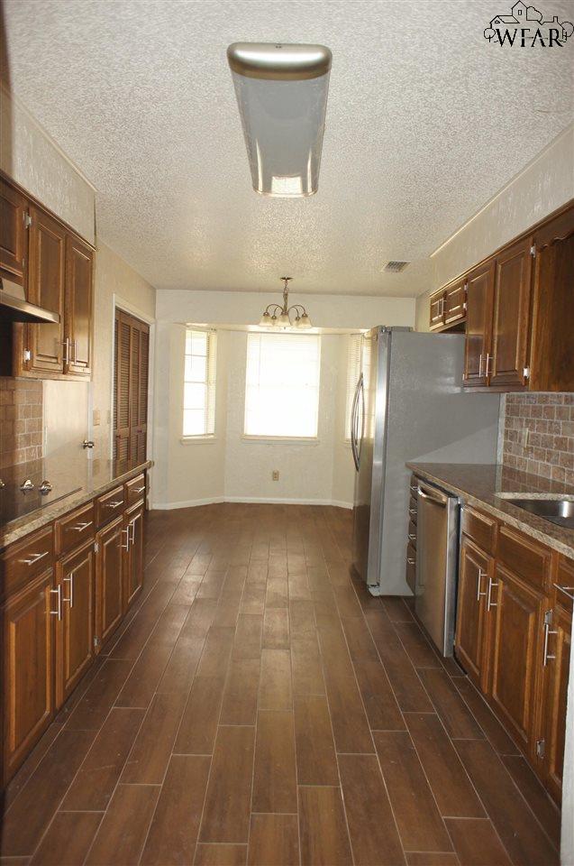4613 Spring Shadow Drive Wichita Falls, TX 76310 - Photo 6 of 17 Gallery Image 6