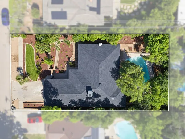 $499,900 | 1295 East Almendra Drive, Fresno, CA 93710