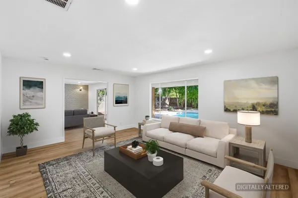 $499,900 | 1295 East Almendra Drive, Fresno, CA 93710