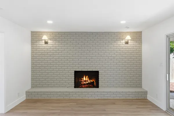 $499,900 | 1295 East Almendra Drive, Fresno, CA 93710