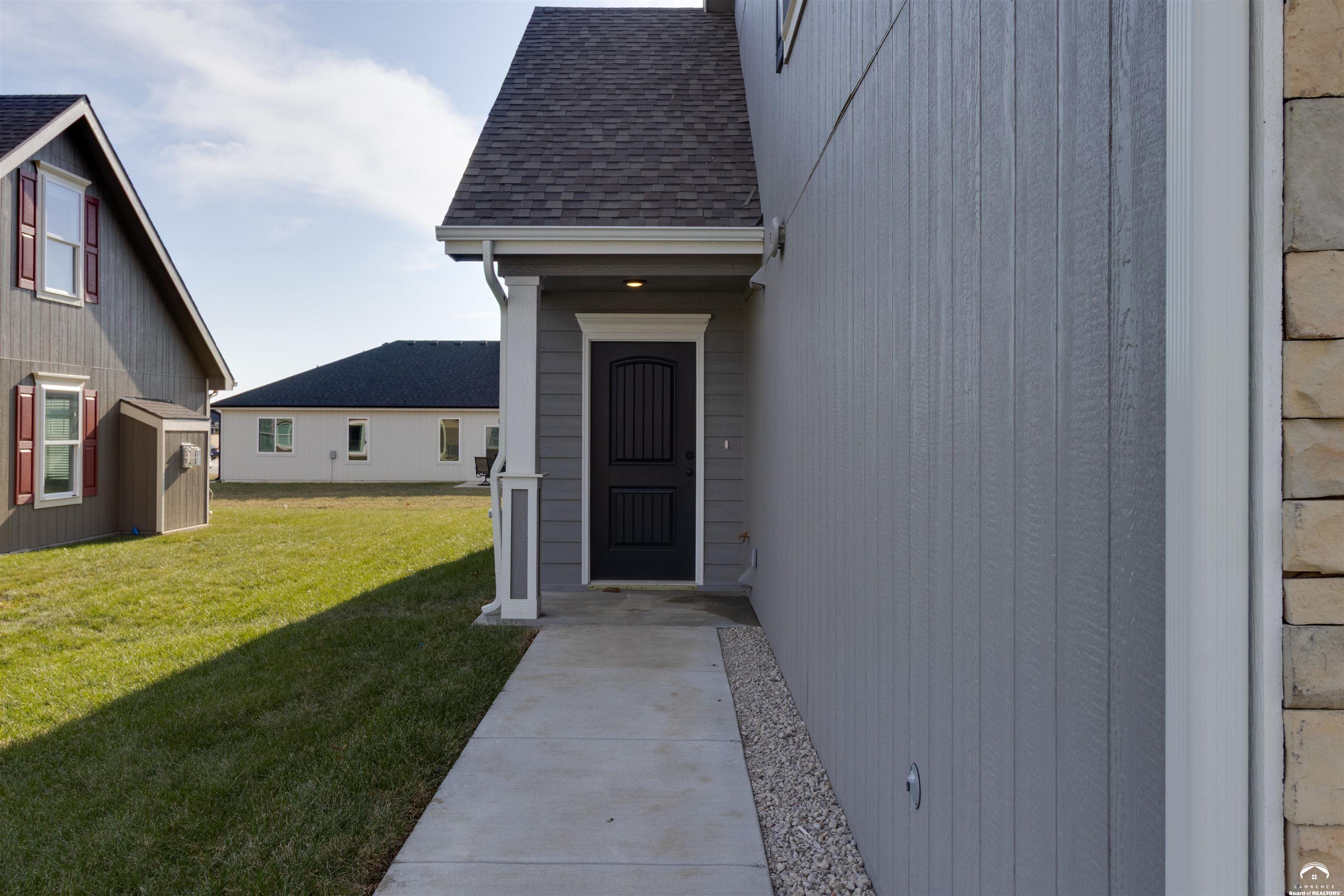 2531 Arlene Place Lawrence, KS 66046 - Photo 2 of 28
