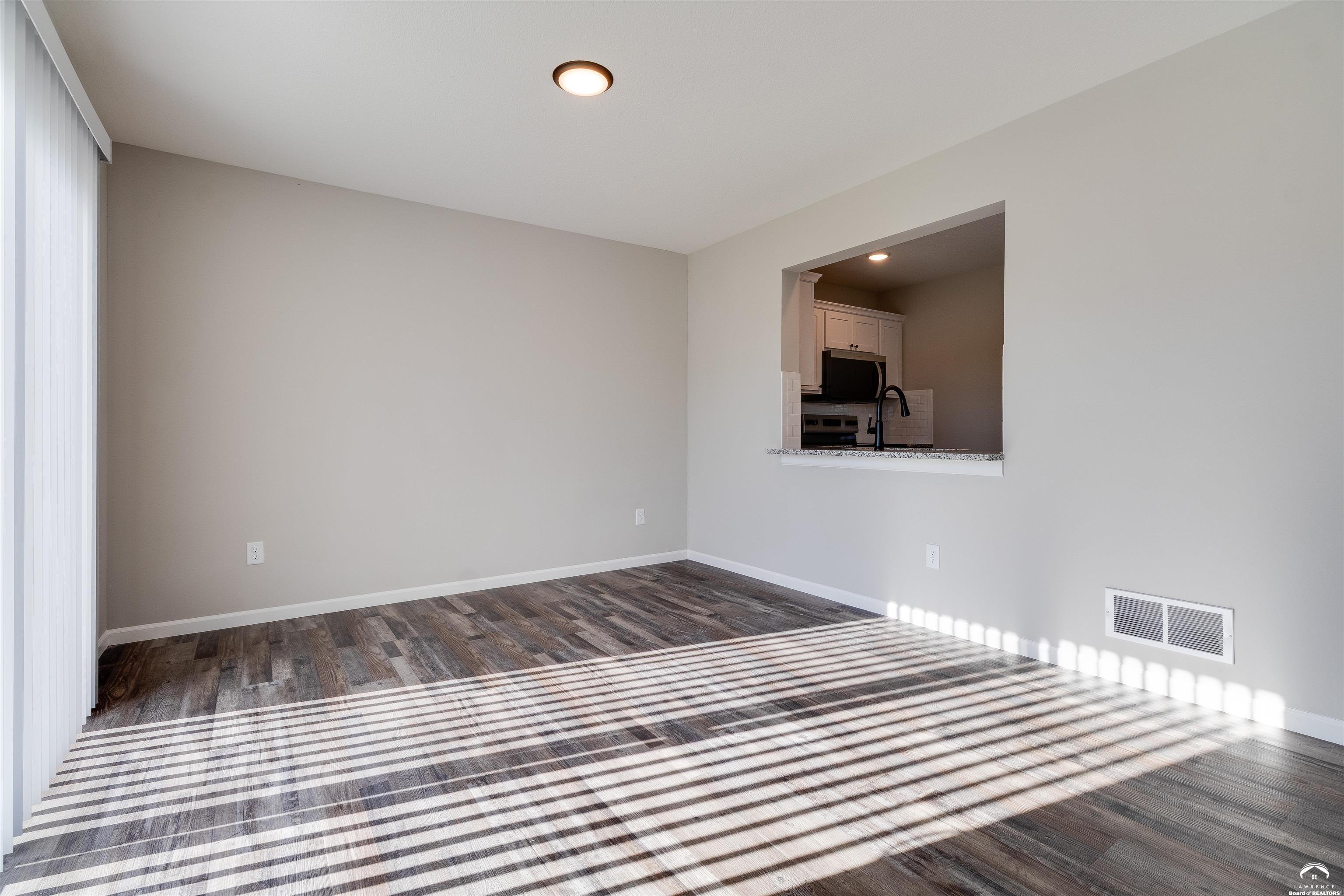 2531 Arlene Place Lawrence, KS 66046 - Photo 9 of 28