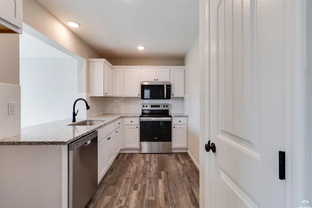 $304,950 | 2531 Arlene Place, Lawrence, KS 66046