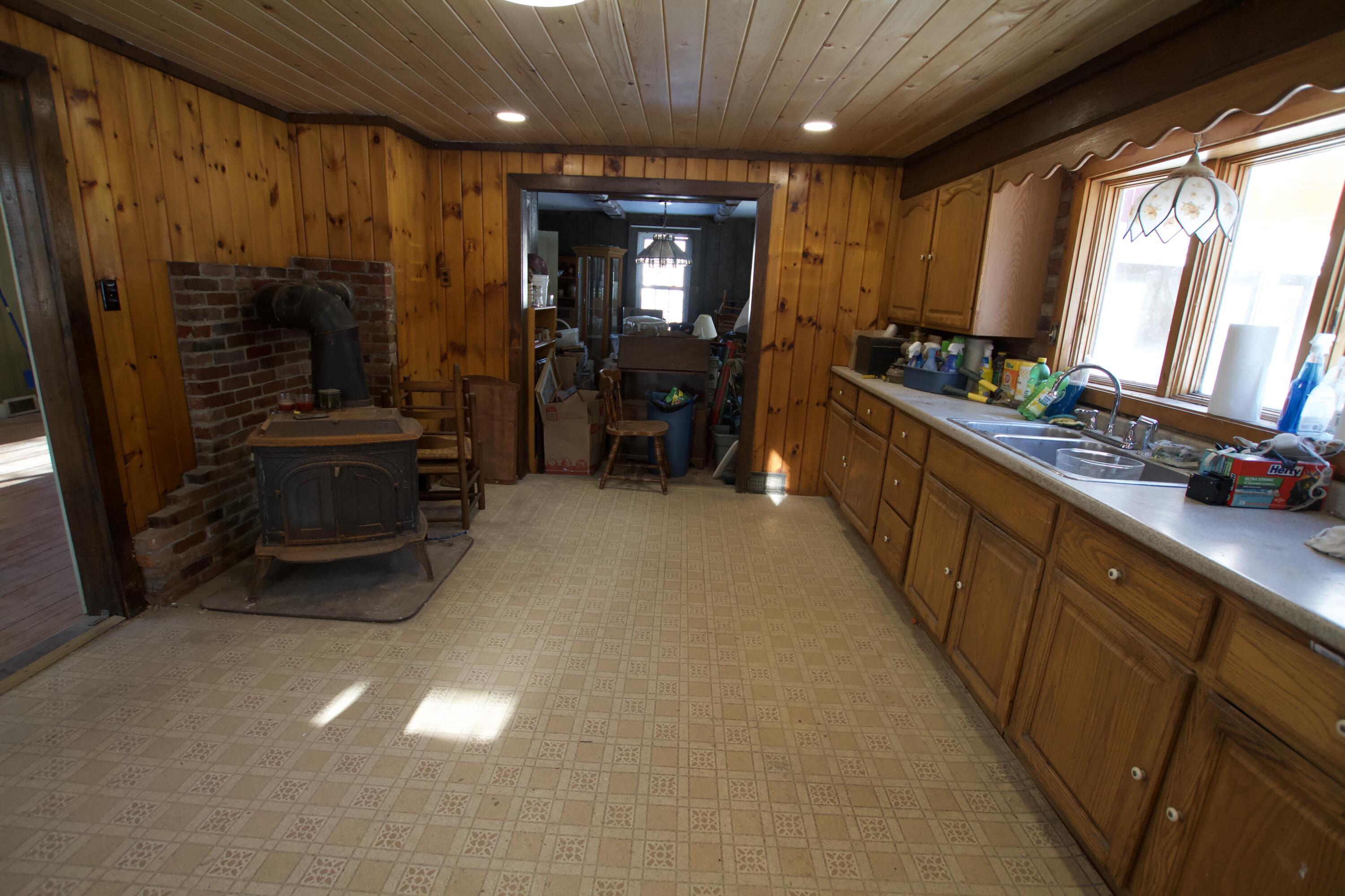 103 Pleasant Street Dexter, ME 04930 - Photo 17 of 38 IMG_5206