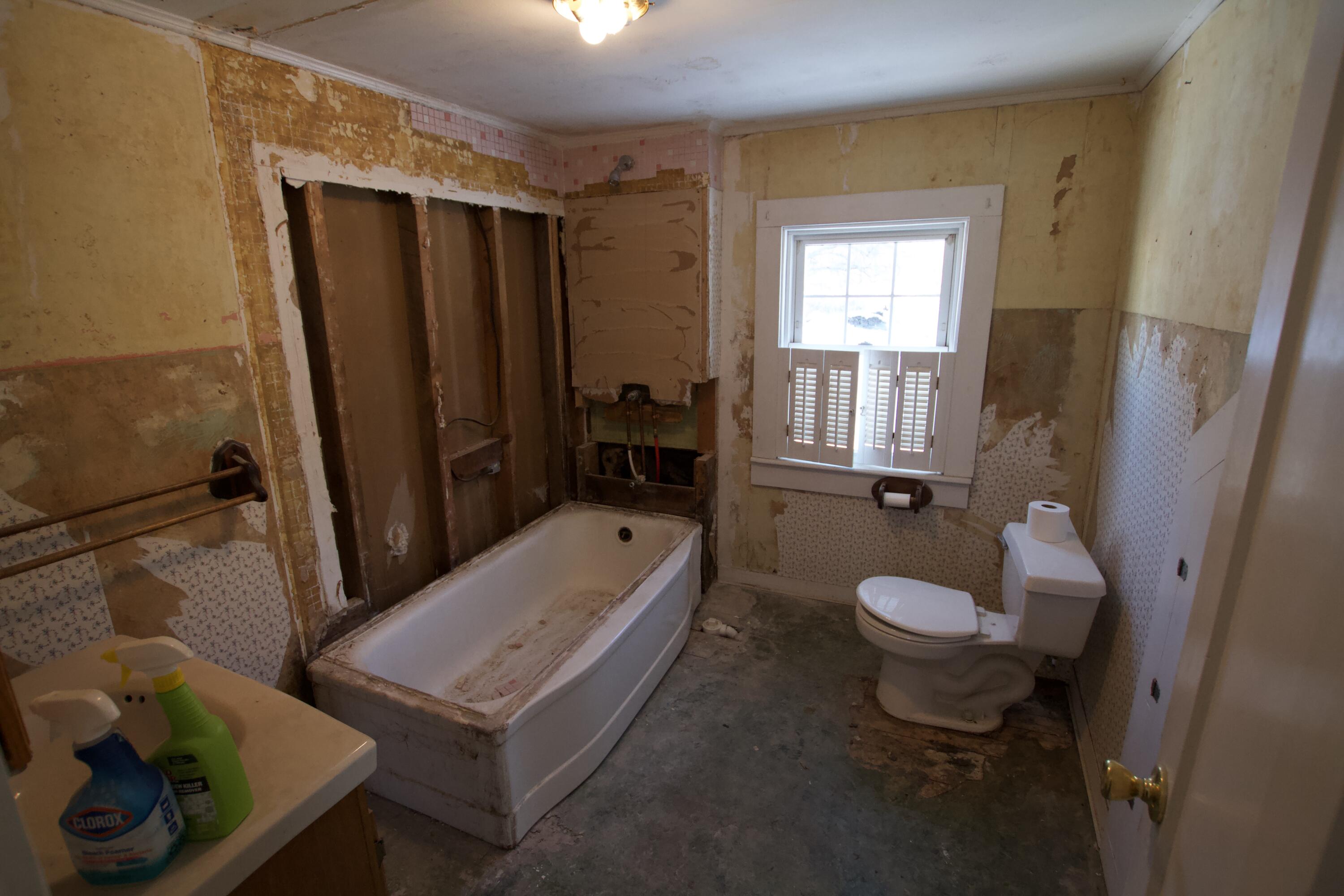103 Pleasant Street Dexter, ME 04930 - Photo 26 of 38 IMG_5213